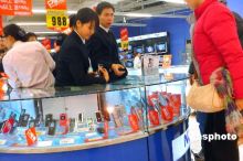 電子產(chǎn)品銷(xiāo)售收入激增24% 手機(jī)業(yè)務(wù)引領(lǐng)增長(zhǎng)